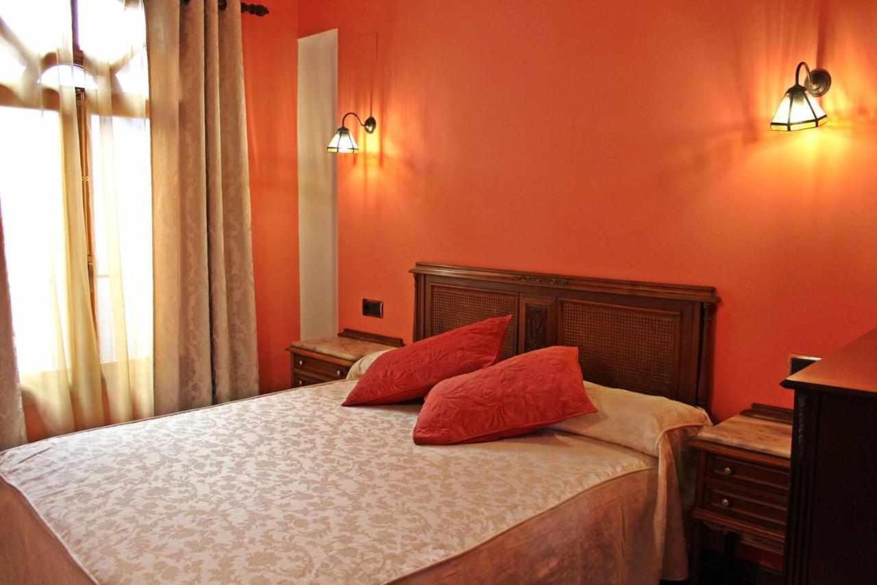 Hotel Apartamentos Melihah Daroca Dış mekan fotoğraf