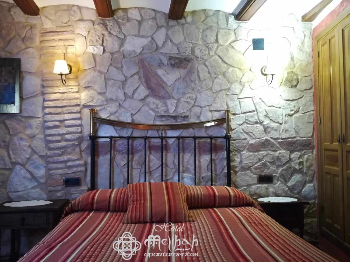 Hotel Apartamentos Melihah Daroca Dış mekan fotoğraf